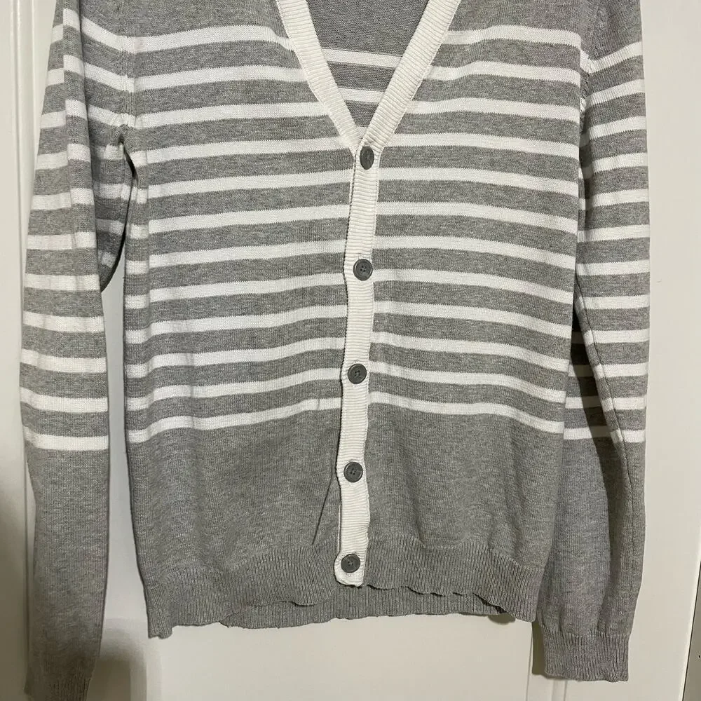 Vintage American Rag Gray White Striped Cardigan Button Up Medium Academia Ivy